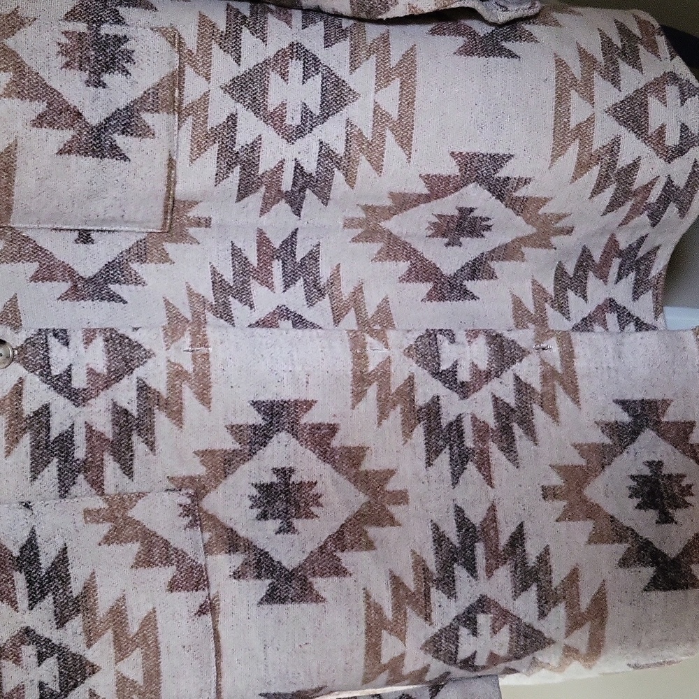 Aztec Shacket by David & Dani - Picture 2 of 5